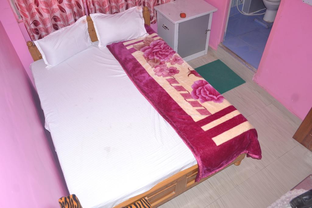 Hotel Sukh Sagar Inn เดฟการ์ ห้อง รูปภาพ